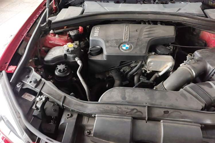 Used BMW X1 2013 xDrive20i X Design Package Engine Bay Right