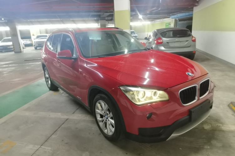 Used BMW X1 2013 sDrive18i Leading Model Front Right 45 Deg