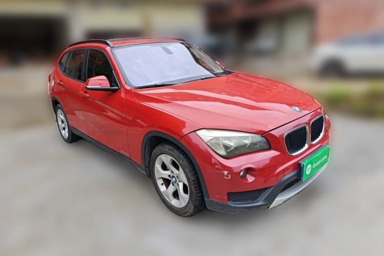 Used BMW X1 2013 sDrive18i Fashion Model Front Right 45 Deg