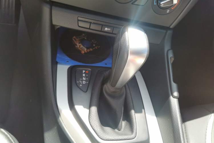 Used BMW X1 2013 sDrive18i Fashion Model Gear Lever