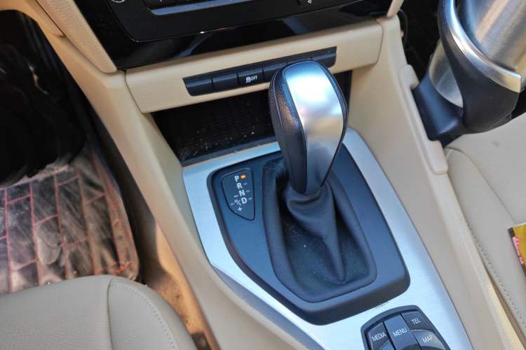 Used BMW X1 2013 sDrive18i Leading Model Gear Lever