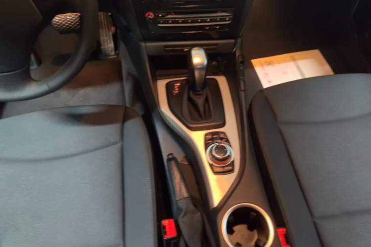 Used BMW X1 2013 sDrive18i Leading Model Gear Lever