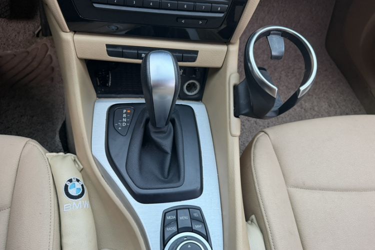 Used BMW X1 2013 sDrive18i Leading Model Gear Lever