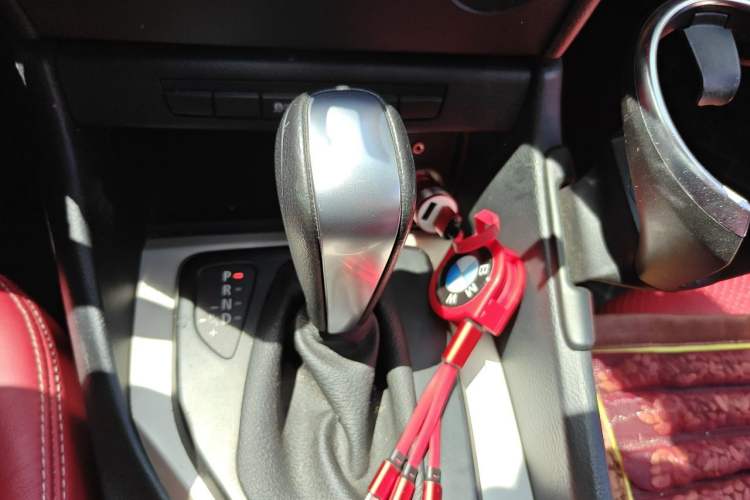 Used BMW X1 2013 sDrive18i Fashion Model Gear Lever