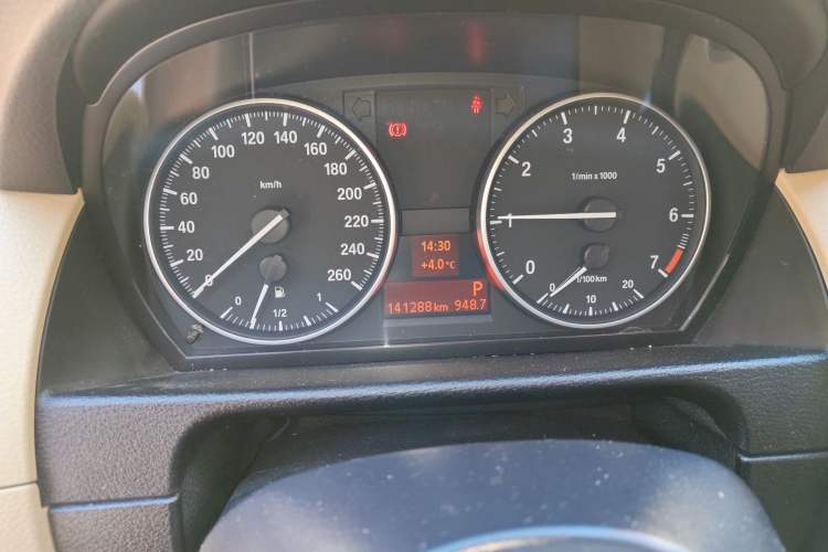 Used BMW X1 2013 sDrive18i Leading Model Instrument Cluster