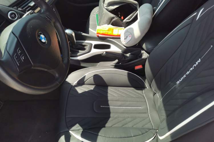 Used BMW X1 2013 sDrive18i Fashion Model Left Front Seat