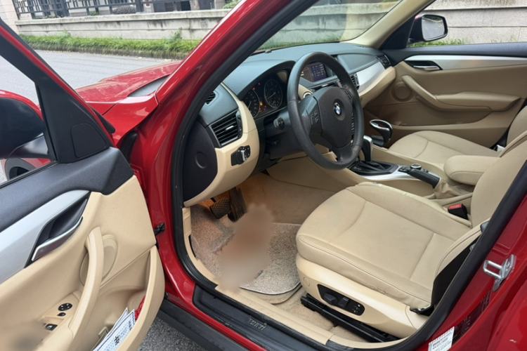 Used BMW X1 2013 sDrive18i Leading Model Left Front Seat