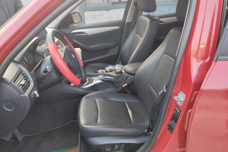 Used BMW X1 2013 sDrive18i Fashion Model Left Front Seat
