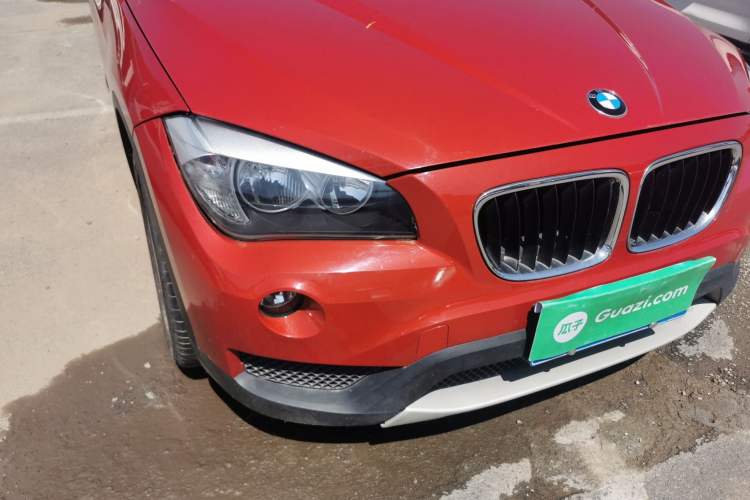 Used BMW X1 2013 sDrive18i Fashion Model Right Front Headlight