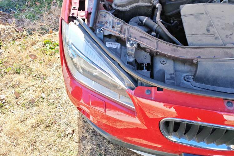 Used BMW X1 2013 sDrive18i Leading Model Right Front Headlight