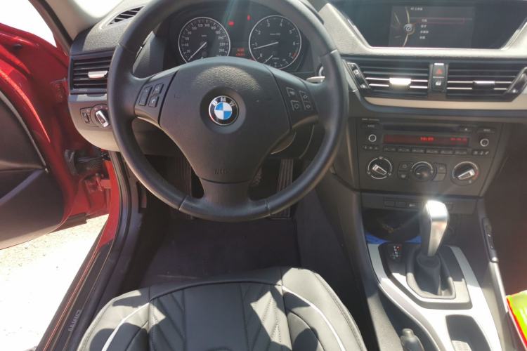 Used BMW X1 2013 sDrive18i Fashion Model Steering Wheel