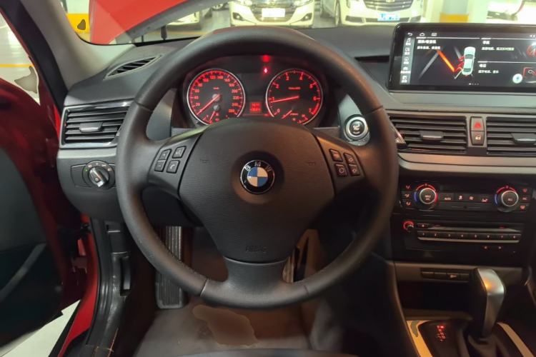 Used BMW X1 2013 sDrive18i Leading Model Steering Wheel