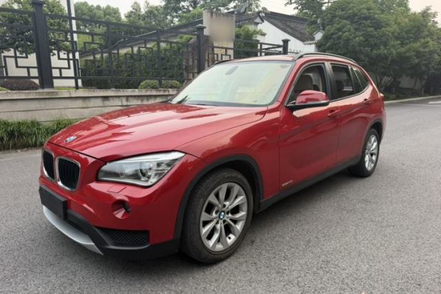 Used BMW X1 2013 sDrive18i Leading Model