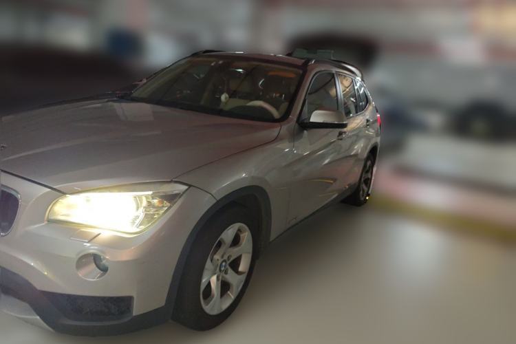 BMW X1 2013 sDrive18i Leading Model с пробегом Guazi used car, China used car export, Used car for sale, Used cars, Cheapest cars for sale