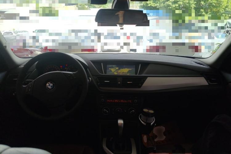 Used BMW X1 2013 sDrive18i Fashion Model Center Console