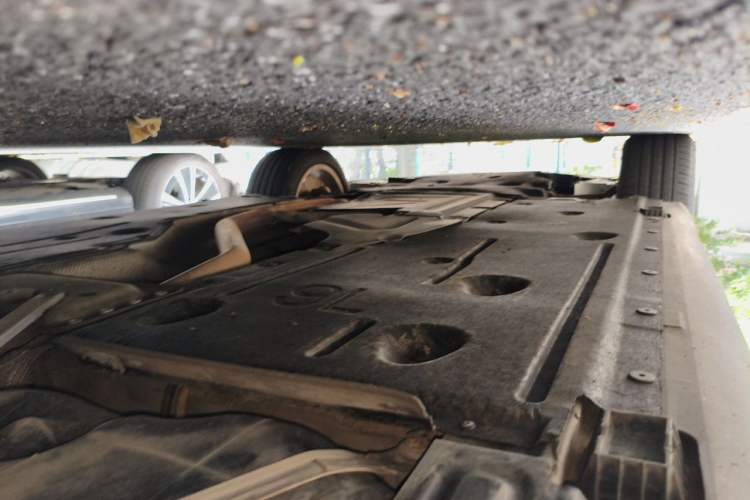 Used BMW X1 2013 sDrive18i Fashion Model Chassis Front Left