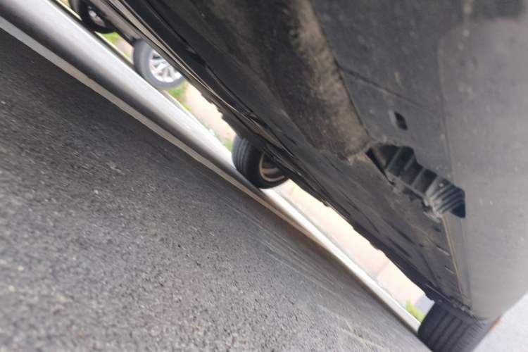 Used BMW X1 2013 sDrive18i Leading Model Chassis Front Left
