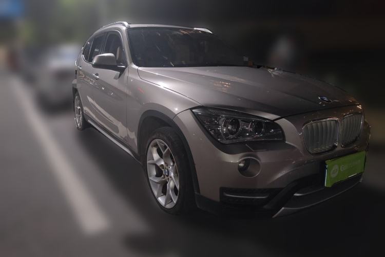 Used BMW X1 2013 xDrive20i X Design Package Front Right 45 Deg