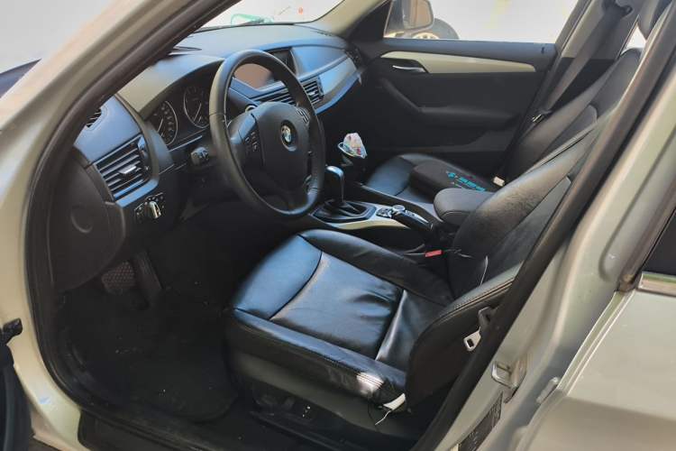 Used BMW X1 2013 sDrive18i Fashion Model Left Front Seat