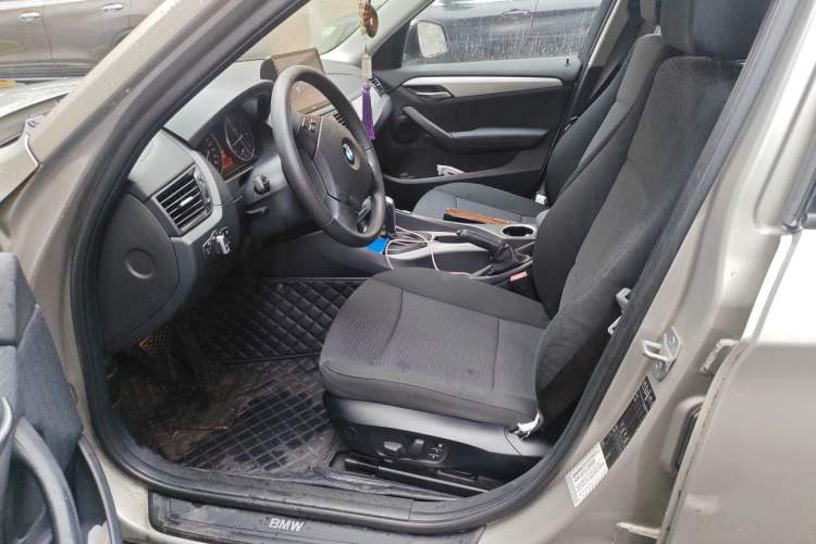 Used BMW X1 2013 sDrive18i Fashion Model Left Front Seat