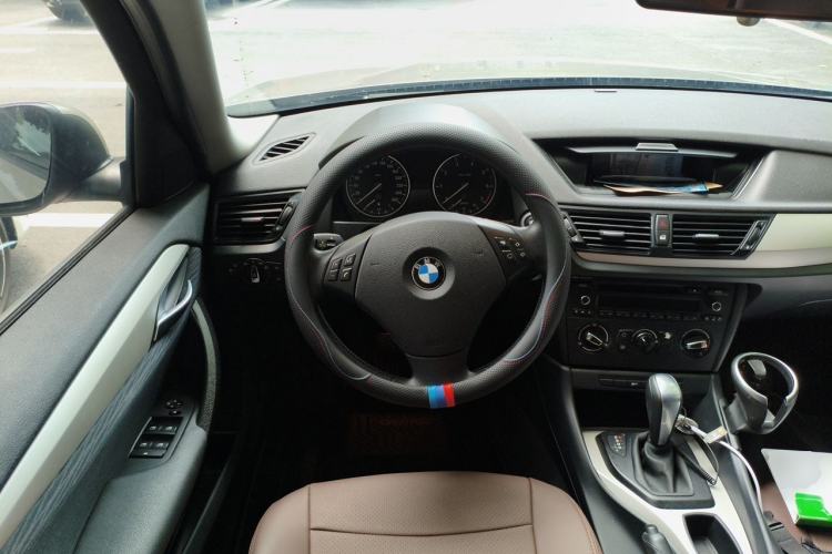 Used BMW X1 2013 sDrive18i Fashion Model Steering Wheel