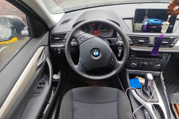 Used BMW X1 2013 sDrive18i Fashion Model Steering Wheel