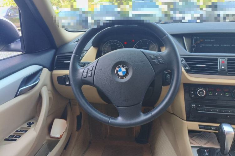 Used BMW X1 2013 sDrive18i Leading Model Steering Wheel
