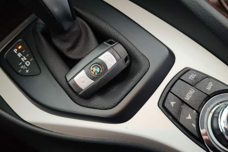 Used BMW X1 2013 sDrive18i Fashion Model Vehicle Key