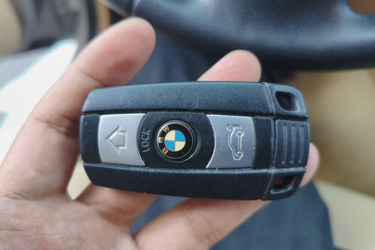 Used BMW X1 2013 sDrive18i Leading Model Vehicle Key