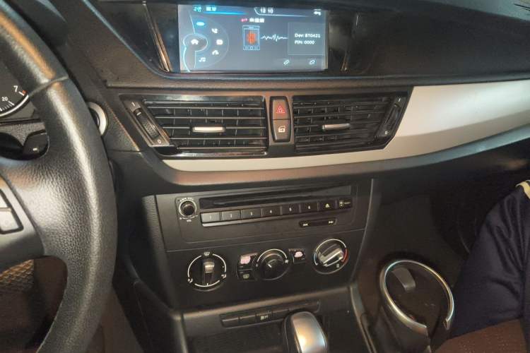 Used BMW X1 2013 sDrive18i Fashion Model Audio And AC Panel