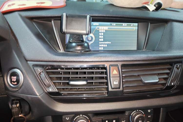 Used BMW X1 2013 sDrive18i Sport Design Package Audio And AC Panel