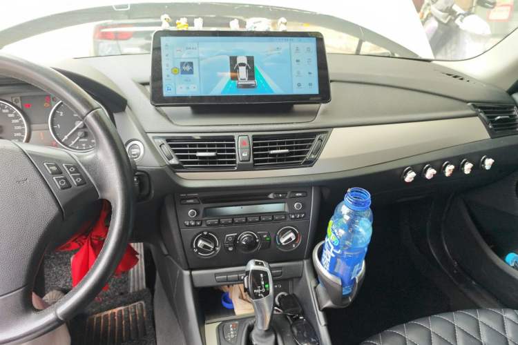Used BMW X1 2013 sDrive18i Fashion Model Audio And AC Panel