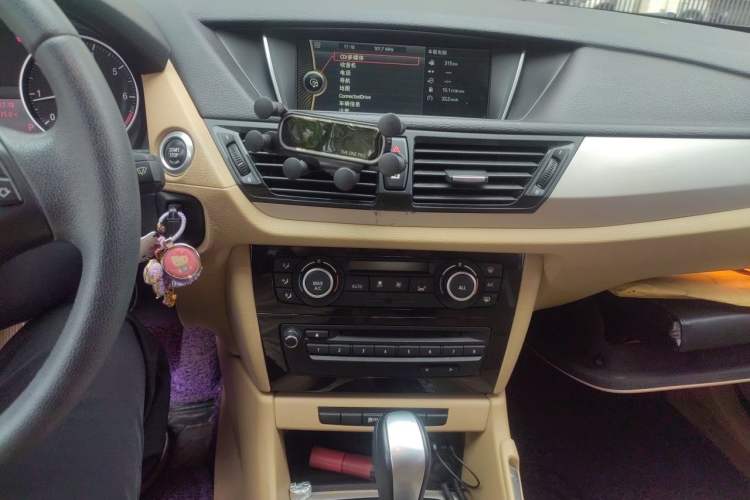 Used BMW X1 2013 sDrive18i Leading Model Audio And AC Panel