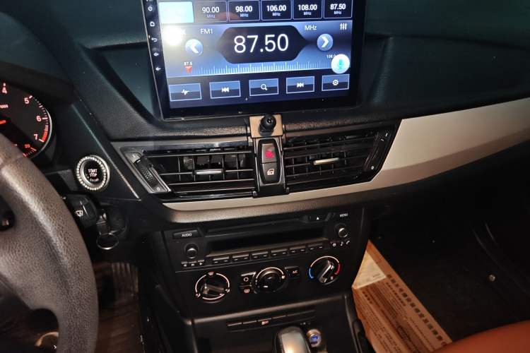 Used BMW X1 2013 sDrive18i Leading Model Audio And AC Panel