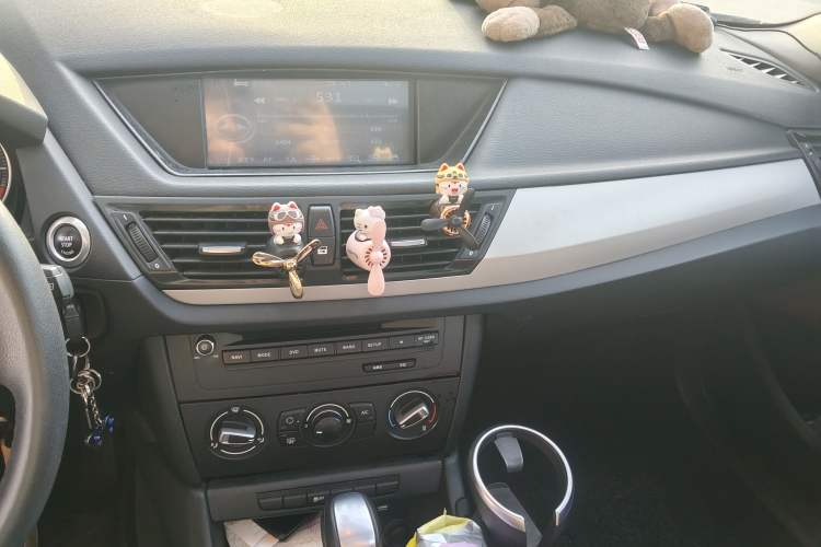 Used BMW X1 2013 sDrive18i Fashion Model Audio And AC Panel