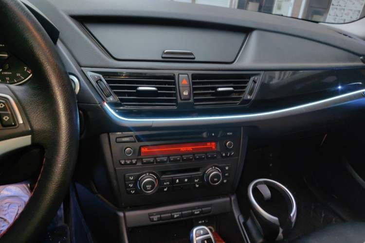 Used BMW X1 2013 sDrive20i Sports Design Package Audio And AC Panel