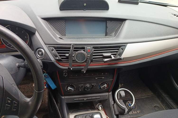 Used BMW X1 2013 sDrive18i Fashion Model Audio And AC Panel