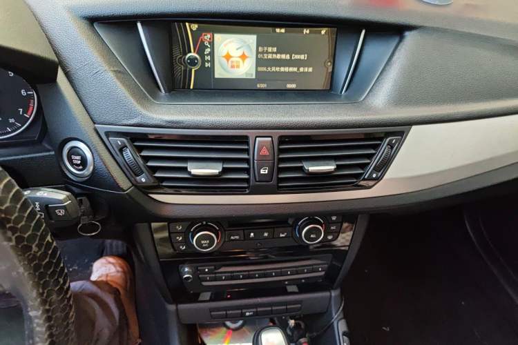 Used BMW X1 2013 sDrive18i Leading Model Audio And AC Panel