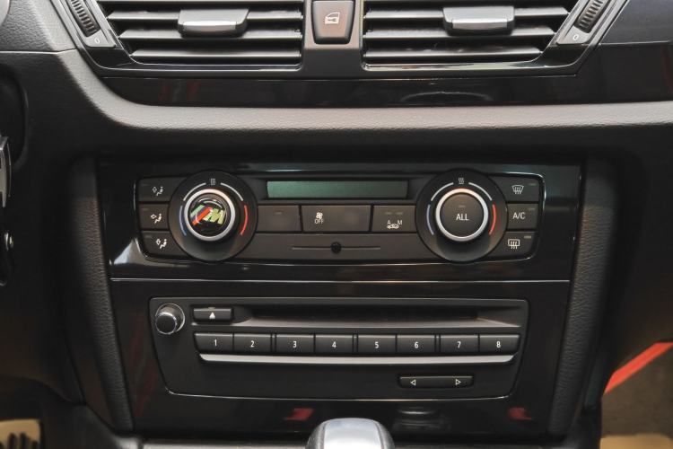Used BMW X1 2013 sDrive18i Sport Design Package Audio And AC Panel