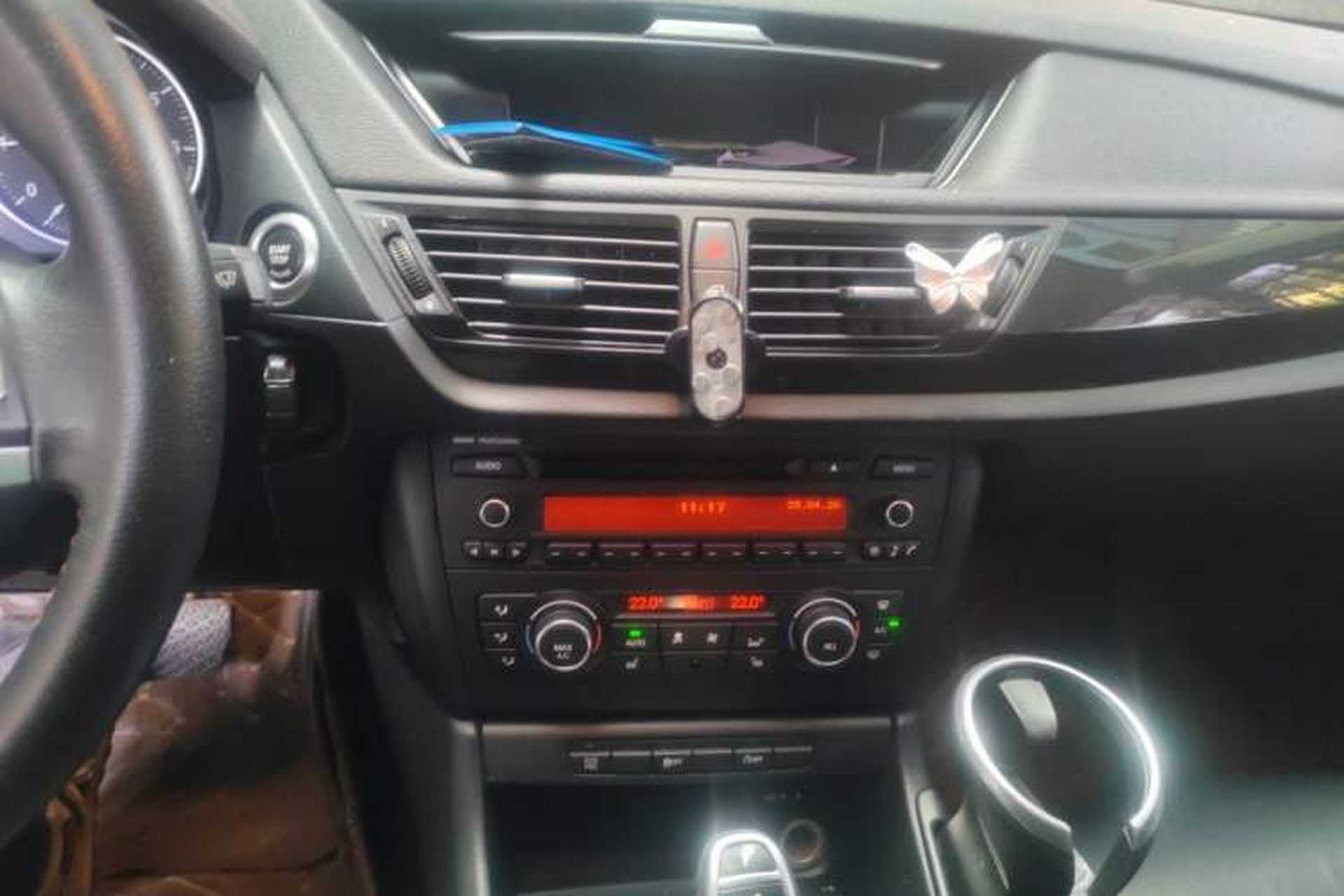 Used BMW X1 2013 sDrive20i Sports Design Package Audio And AC Panel