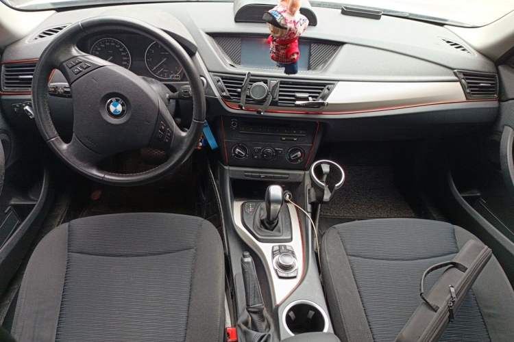 Used BMW X1 2013 sDrive18i Fashion Model Center Console