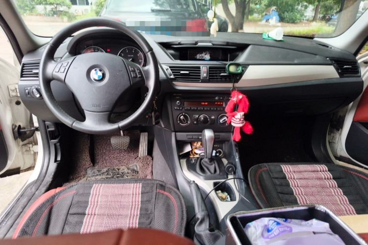 Used BMW X1 2013 sDrive18i Fashion Model Center Console