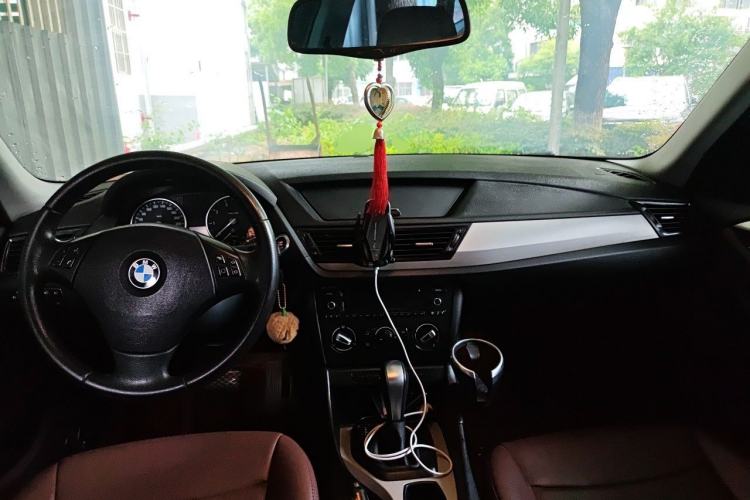 Used BMW X1 2013 sDrive18i Fashion Model Center Console