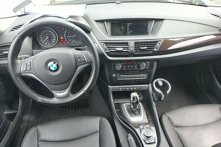 Used BMW X1 2013 xDrive20i X Design Package Center Console