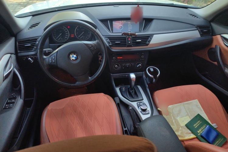 Used BMW X1 2013 sDrive18i Fashion Model Center Console