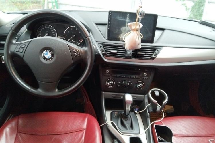 Used BMW X1 2013 sDrive18i Fashion Model Center Console