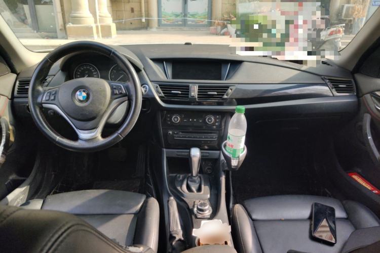 Used BMW X1 2013 sDrive18i Sport Design Package Center Console
