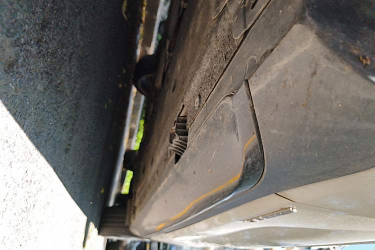 Used BMW X1 2013 sDrive20i Sports Design Package Chassis Front Left