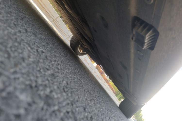 Used BMW X1 2013 sDrive18i Fashion Model Chassis Front Left