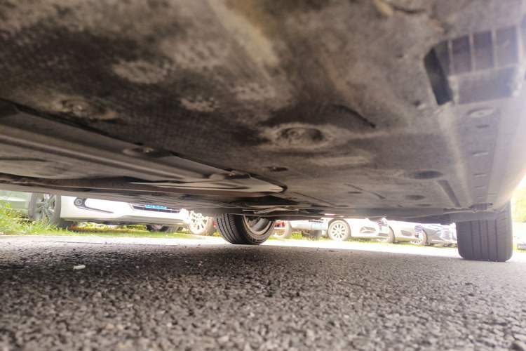 Used BMW X1 2013 sDrive18i Fashion Model Chassis Front Left
